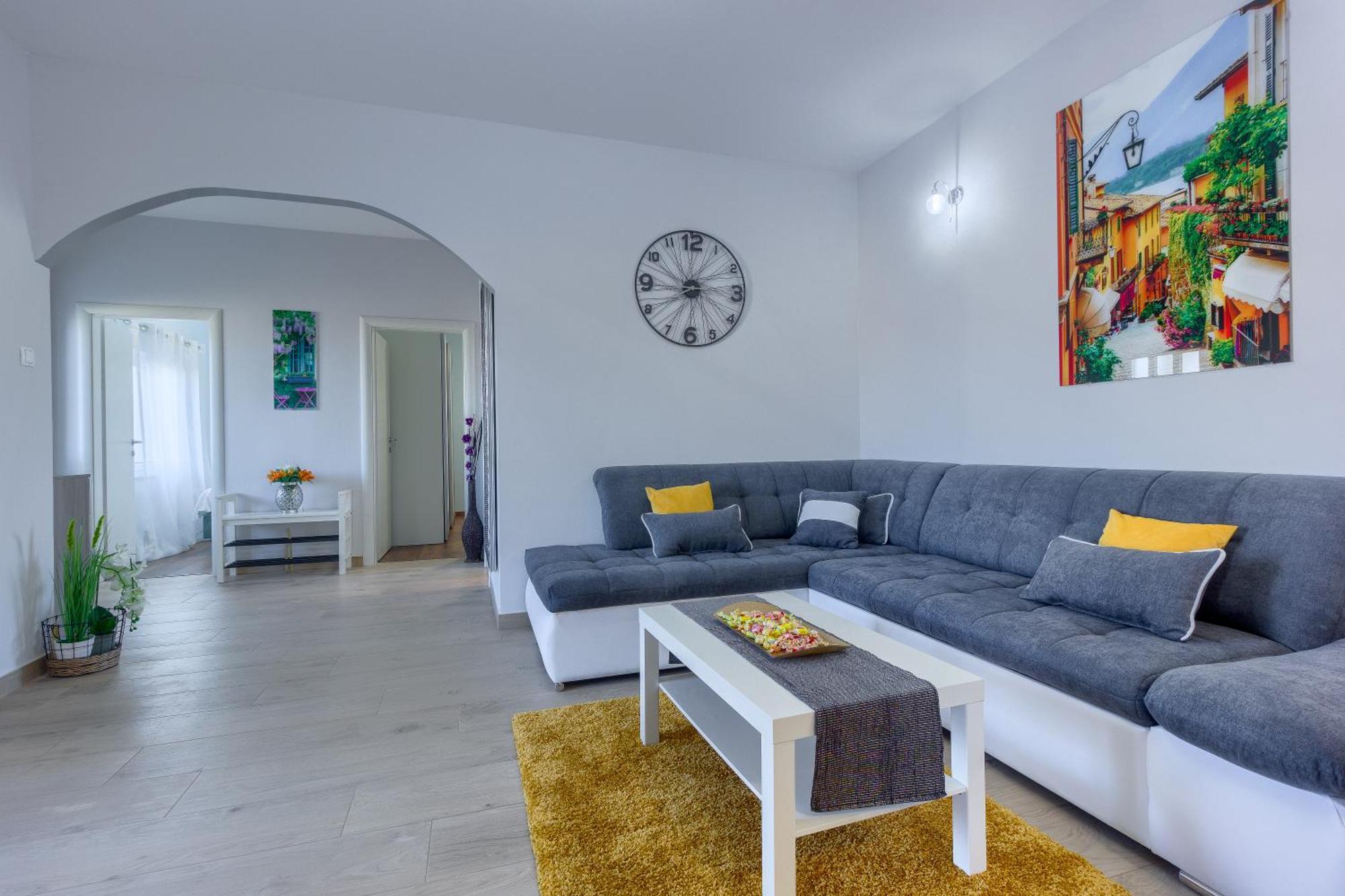 Apartments Pepa Podstrana Bilik gambar