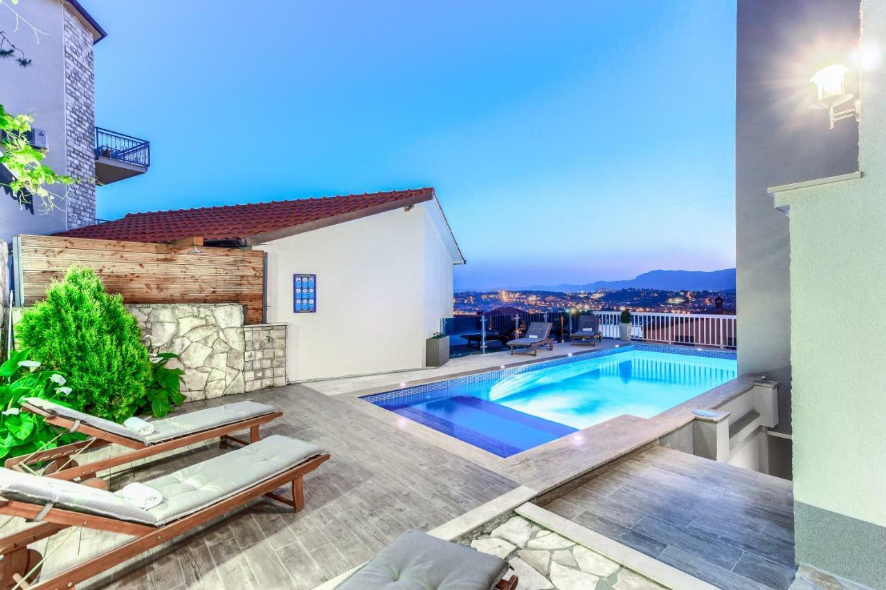 Apartments Pepa Podstrana Luaran gambar