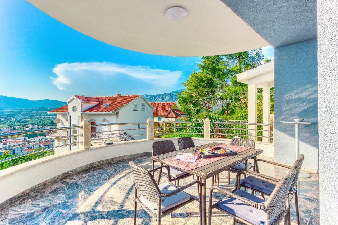 Apartments Pepa Podstrana Luaran gambar